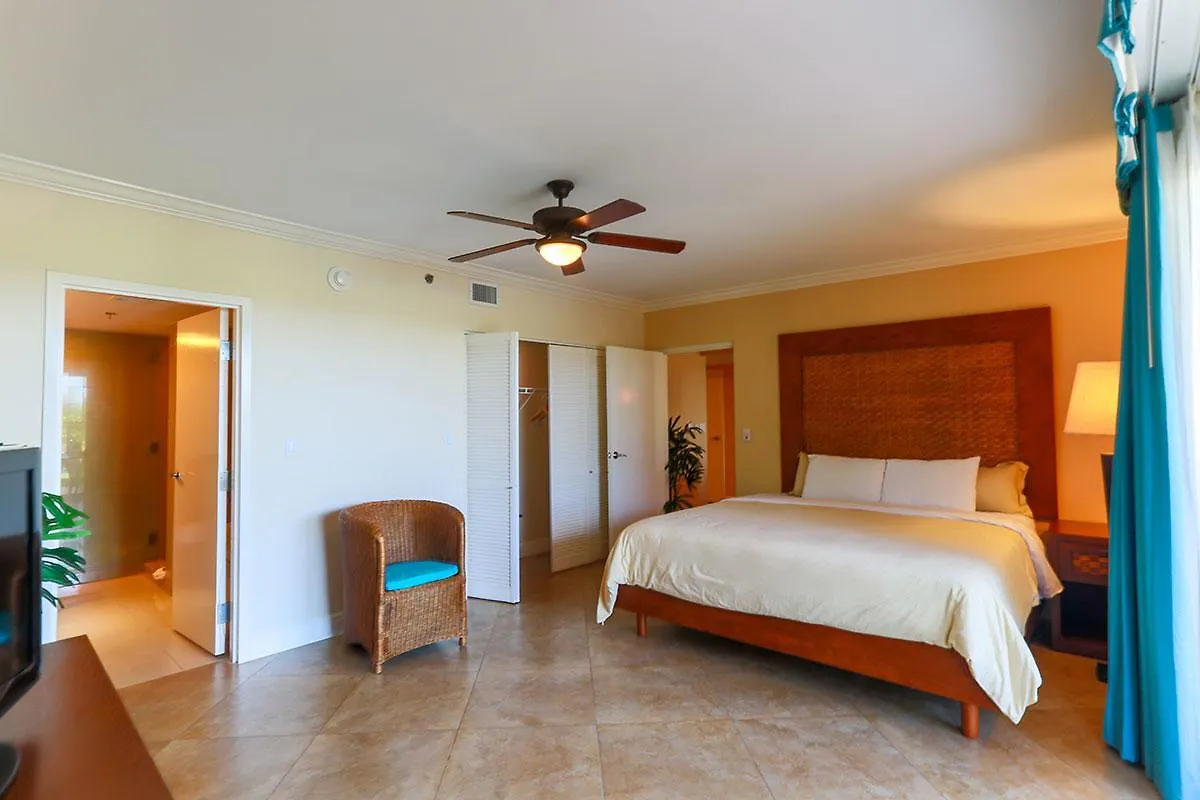 Tropical Digs Aparthotel Oranjestad 4*,