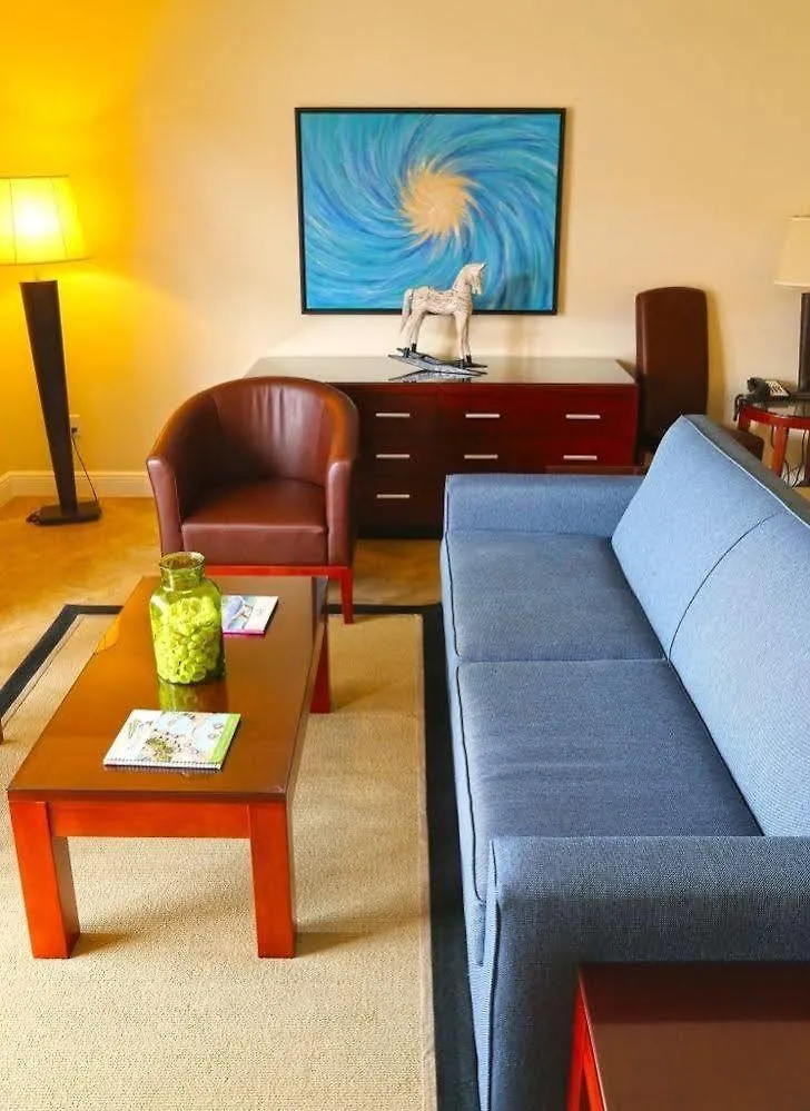 Tropical Digs Aparthotel Oranjestad