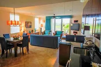 Tropical Digs Aparthotel Oranjestad