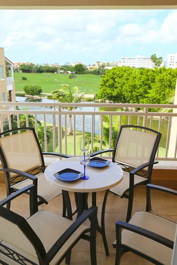 Tropical Digs Aparthotel Oranjestad